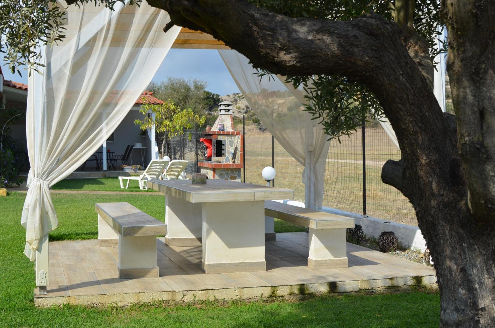 River Rooms Kriaritsi Skala Sikias Exterior foto